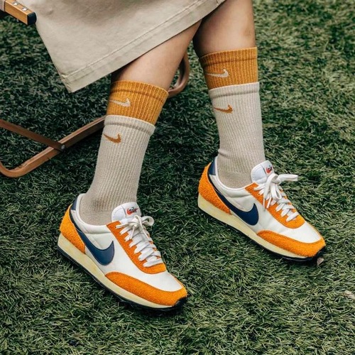 �Ϳ� DV1746-142,,